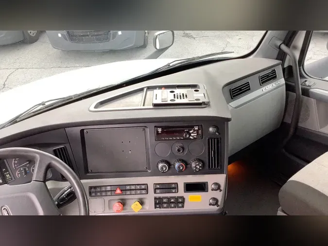 2022 Freightliner Cascadia 126