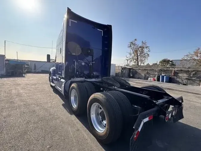 2021 Kenworth T680