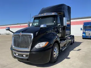 2019 INTERNATIONAL LT