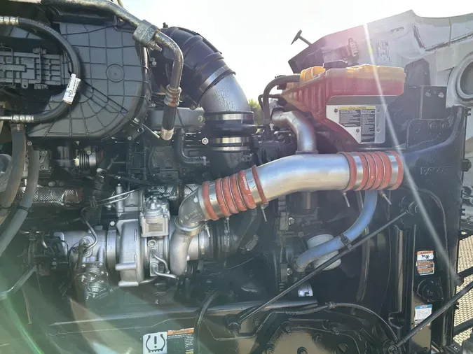 2020 Peterbilt 567