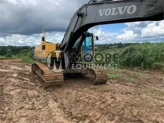 2006 VOLVO EC290B LC