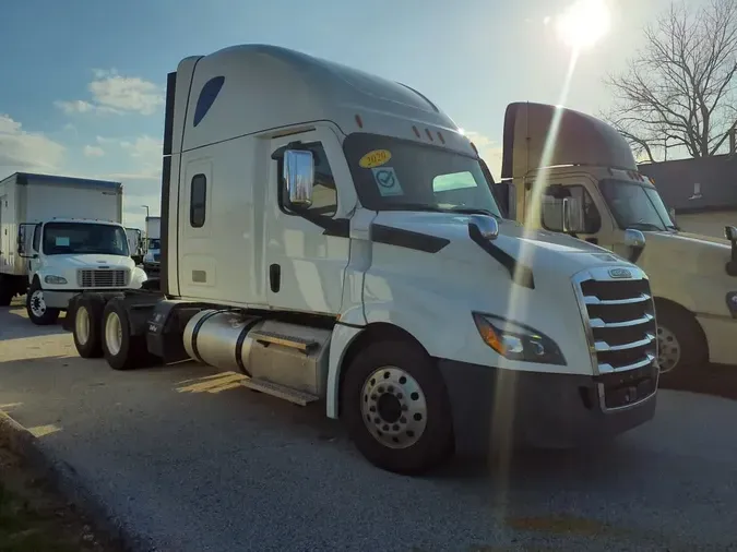 2020 FREIGHTLINER/MERCEDES NEW CASCADIA PX12664