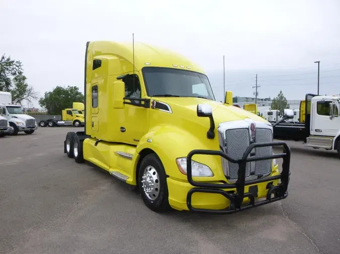 2021 Kenworth T680