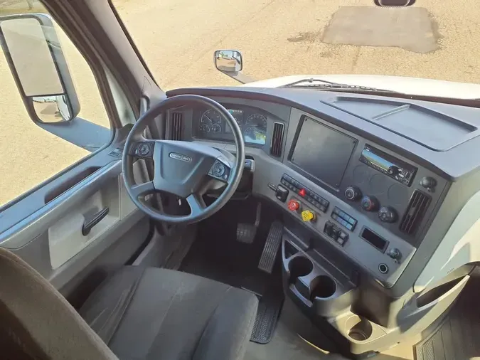 2020 FREIGHTLINER NEW CASCADIA PX12664