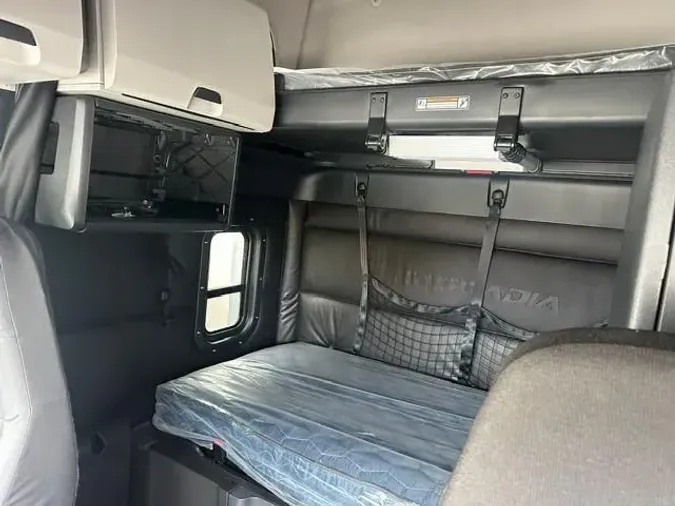 2024 Freightliner Cascadia