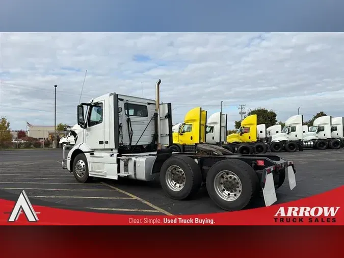 2023 VOLVO VNR300adcf6508f122a194bc90f43b38e57f0e