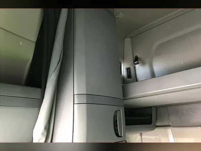 2022 INT LT625 6x4