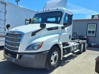 2018 FREIGHTLINER/MERCEDES NEW CASCADIA PX12664