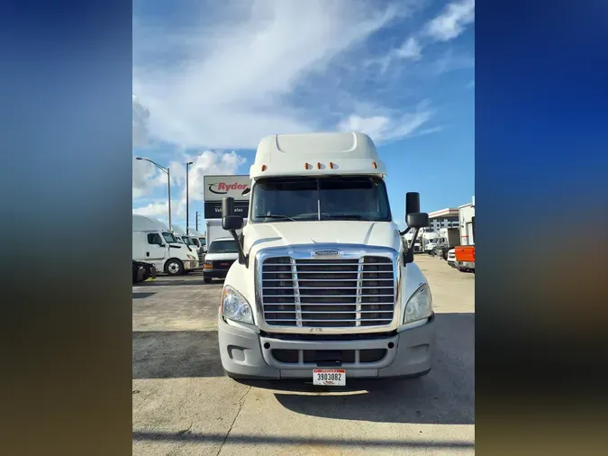 2019 FREIGHTLINER/MERCEDES CASCADIA 125add40149c5d3480145213139aa2153f1