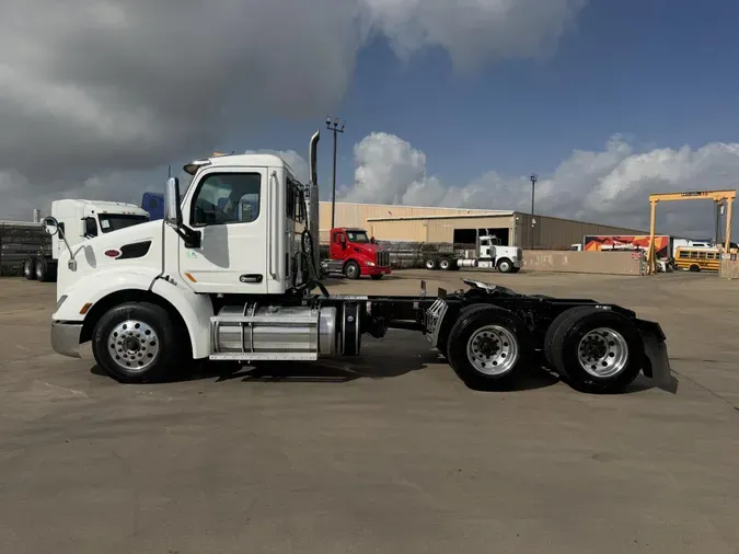 2021 Peterbilt 579add43c0055ca18c45eea91464d4c5608