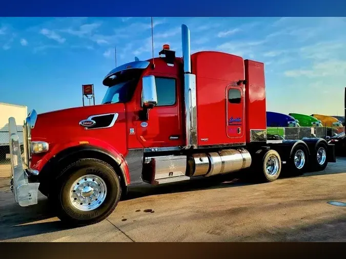 2020 Peterbilt 567