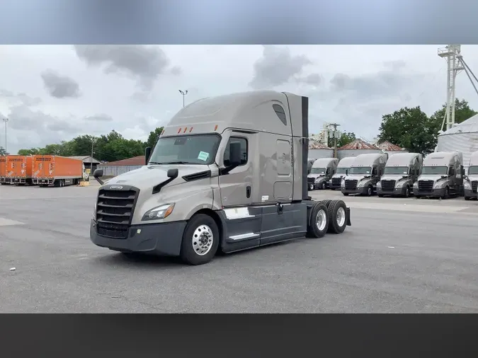 2024 Freightliner Cascadia 126