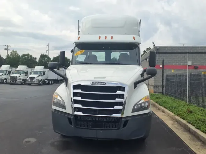 2019 FREIGHTLINER/MERCEDES NEW CASCADIA 116