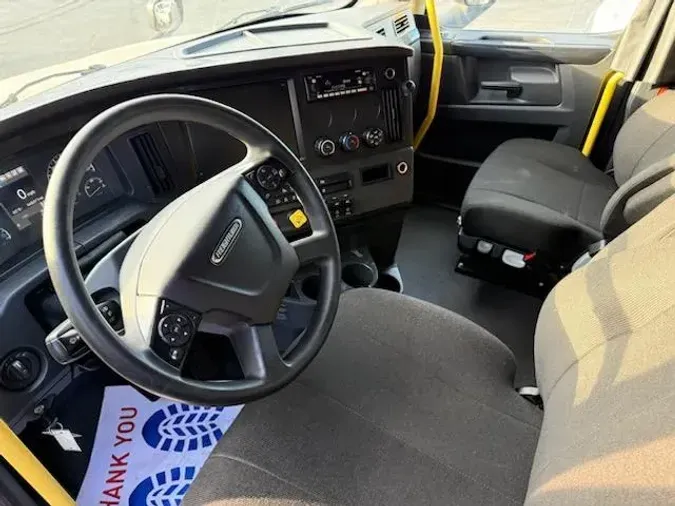 2023 Freightliner Cascadiaaddf7ac950cb3fe14ebeb21dd6c6652f