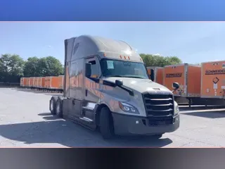 2024 Freightliner Cascadia 126