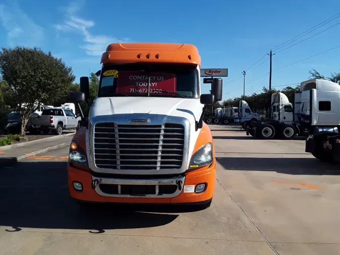 2019 FREIGHTLINER/MERCEDES CASCADIA 125