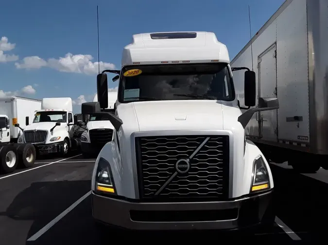 2020 VOLVO VNL64T-760
