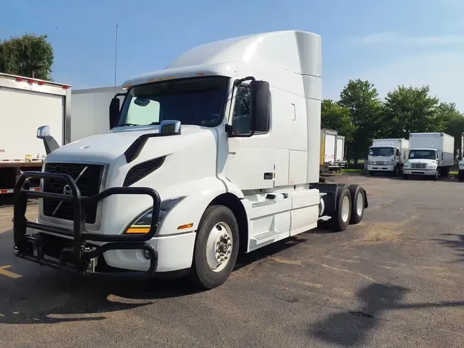 2020 VOLVO VNR64T-640ade2d45b426fb12e8e00b36440e1a408