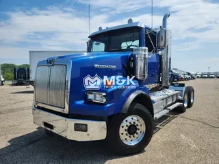 2020 WESTERN STAR 4900