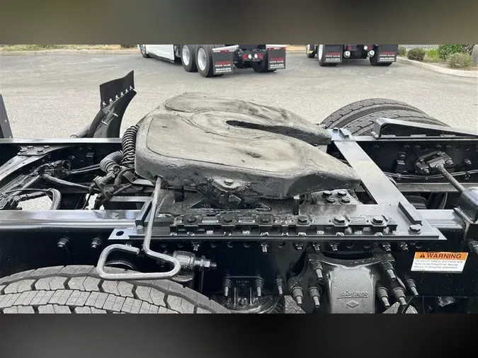 2021 FREIGHTLINER CA116
