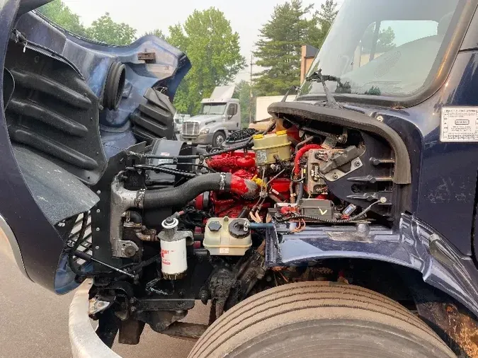 2014 Freightliner M2