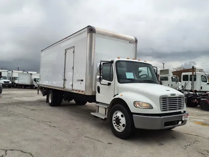 2018 FREIGHTLINER/MERCEDES M2 106