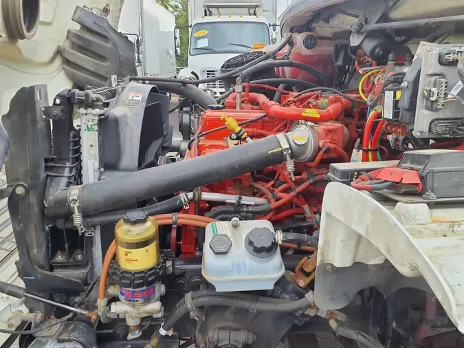 2020 FREIGHTLINER M2 106
