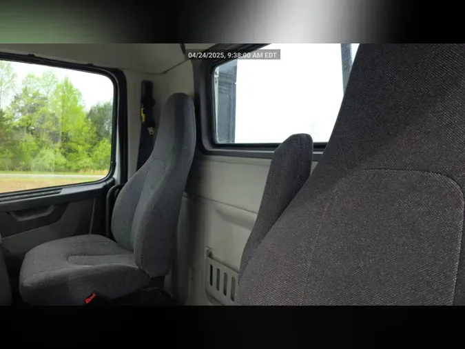 2018 Volvo VNL300