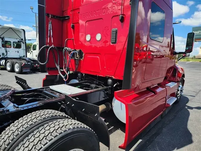 2022 INTERNATIONAL LT625