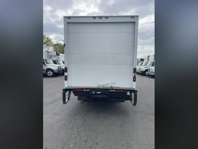 2018 ISUZU NPR HD