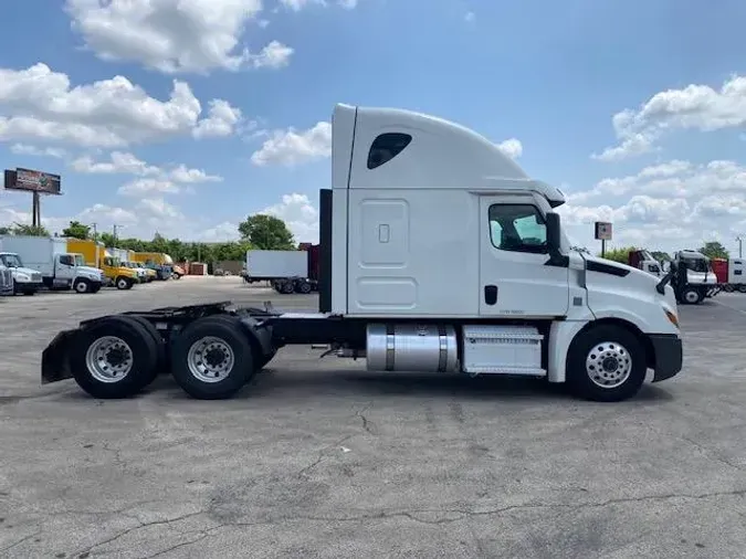 2021 Freightliner Cascadia