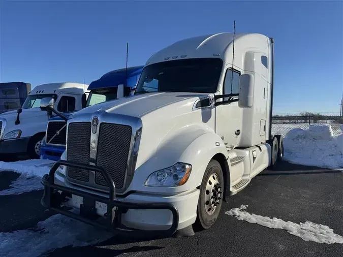 2021 KENWORTH T680