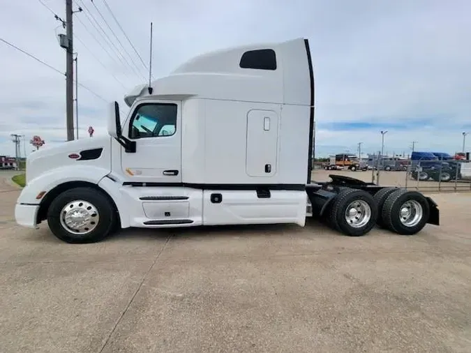 2022 Peterbilt 579