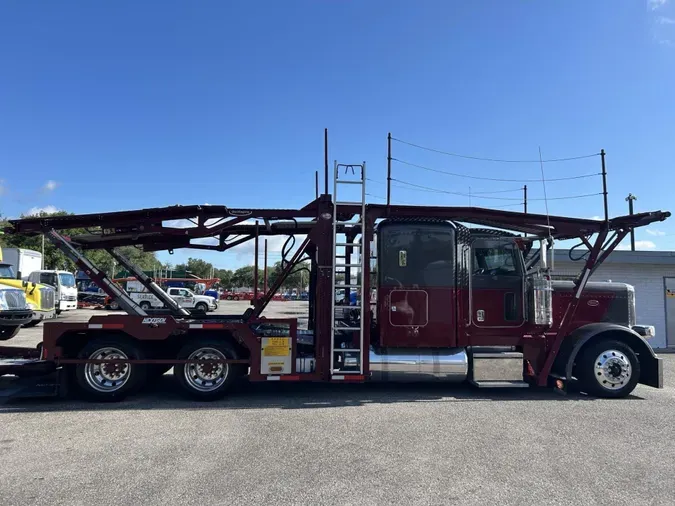 2021 Peterbilt 389