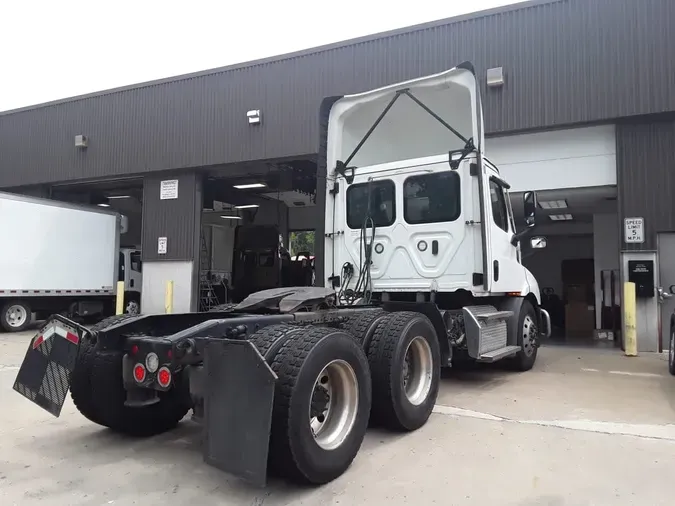 2023 FREIGHTLINER/MERCEDES CASCADIA PX11664STae0ff441959c52d04b78a2a1ad844d54