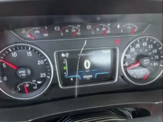 2019 NAVISTAR INTERNATIONAL LT625 DAYCAB T/A