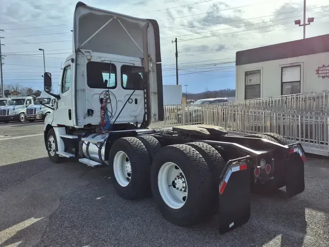 2019 FREIGHTLINER/MERCEDES NEW CASCADIA PX12664