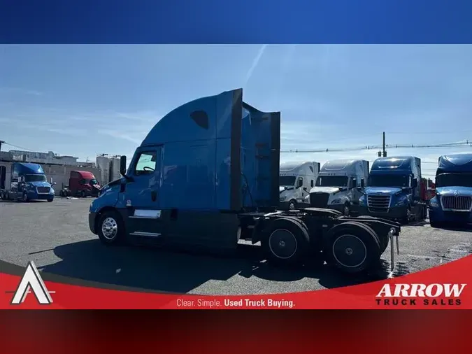 2022 FREIGHTLINER CA126