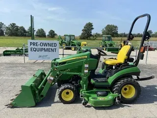 2014 John Deere 1025R