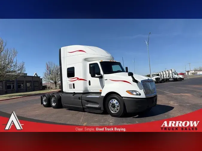 2022 INTERNATIONAL LT