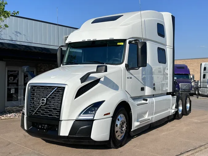 2025 VOLVO VNL64T860ae1dc68e0d862f90b0a8a0d3bc38b140