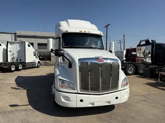2022 Peterbilt 579