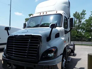 2017 FREIGHTLINER CASCADIA 113