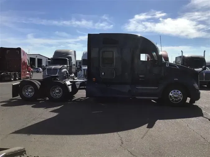 2022 KENWORTH T680ae1ebbac951e1fc80b467cf89357d09d