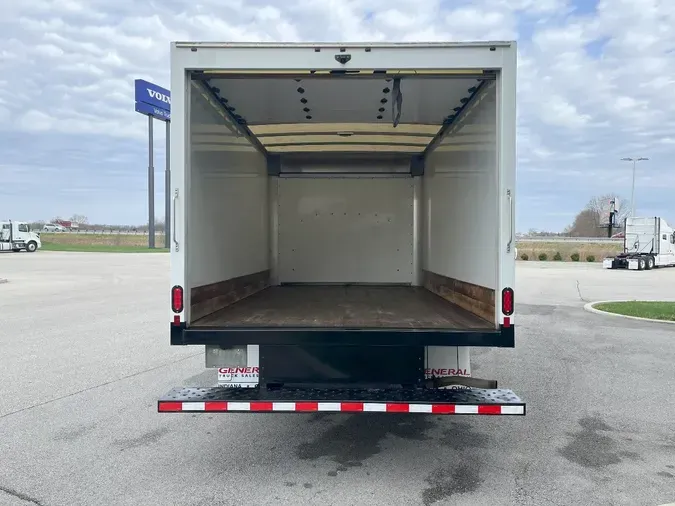 2022 GMC G3500
