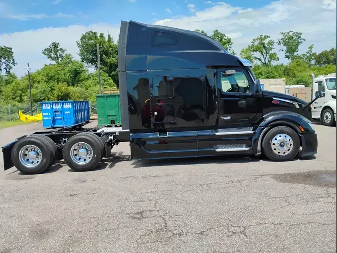 2023 Peterbilt 579ae250de6ee9c3c2f08ea75259751b1cb