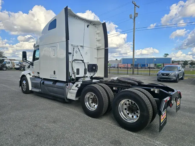 2020 Peterbilt 579