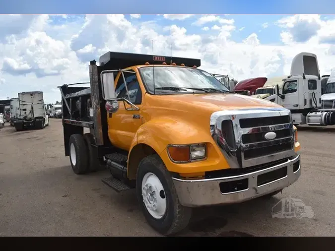 2006 FORD F750