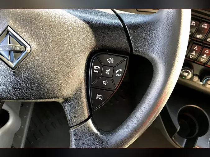 2022 INT LT625 6x4