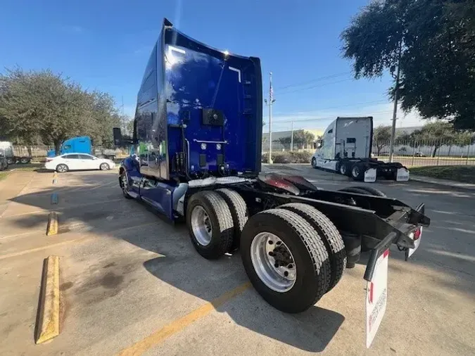 2021 Kenworth T680